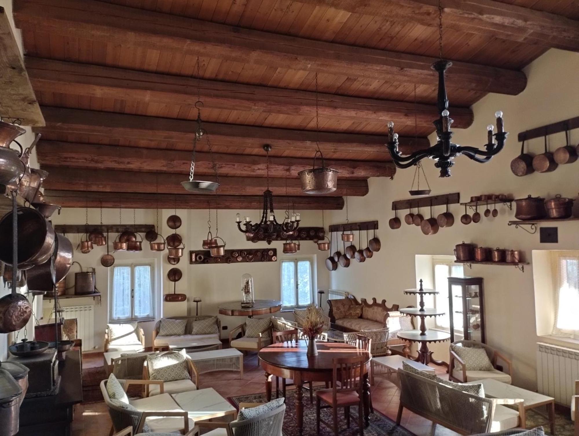 B&B Villa Dei Priori Monsampolo Del Tronto Luaran gambar